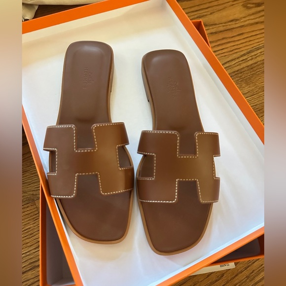 Hermes Oran Sandal - Picture 8 of 15